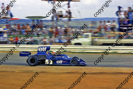 1975 SA GP 3 Jody Scheckter Tyrrell 007-2 (Permission Malcolm Sampson Motorsport Photography) (1)