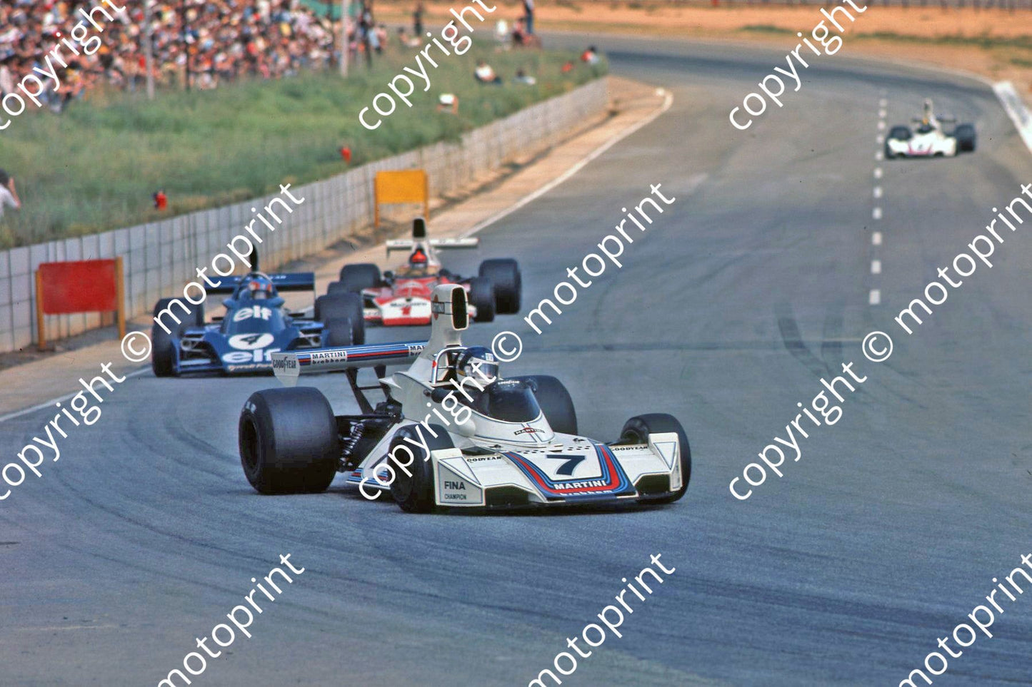 1975 SA GP 7 C Reutemann BT44_ Depailler Tyrrell_ E Fittipaldi (Permission Malcolm Sampson Motorsport Photography) 304