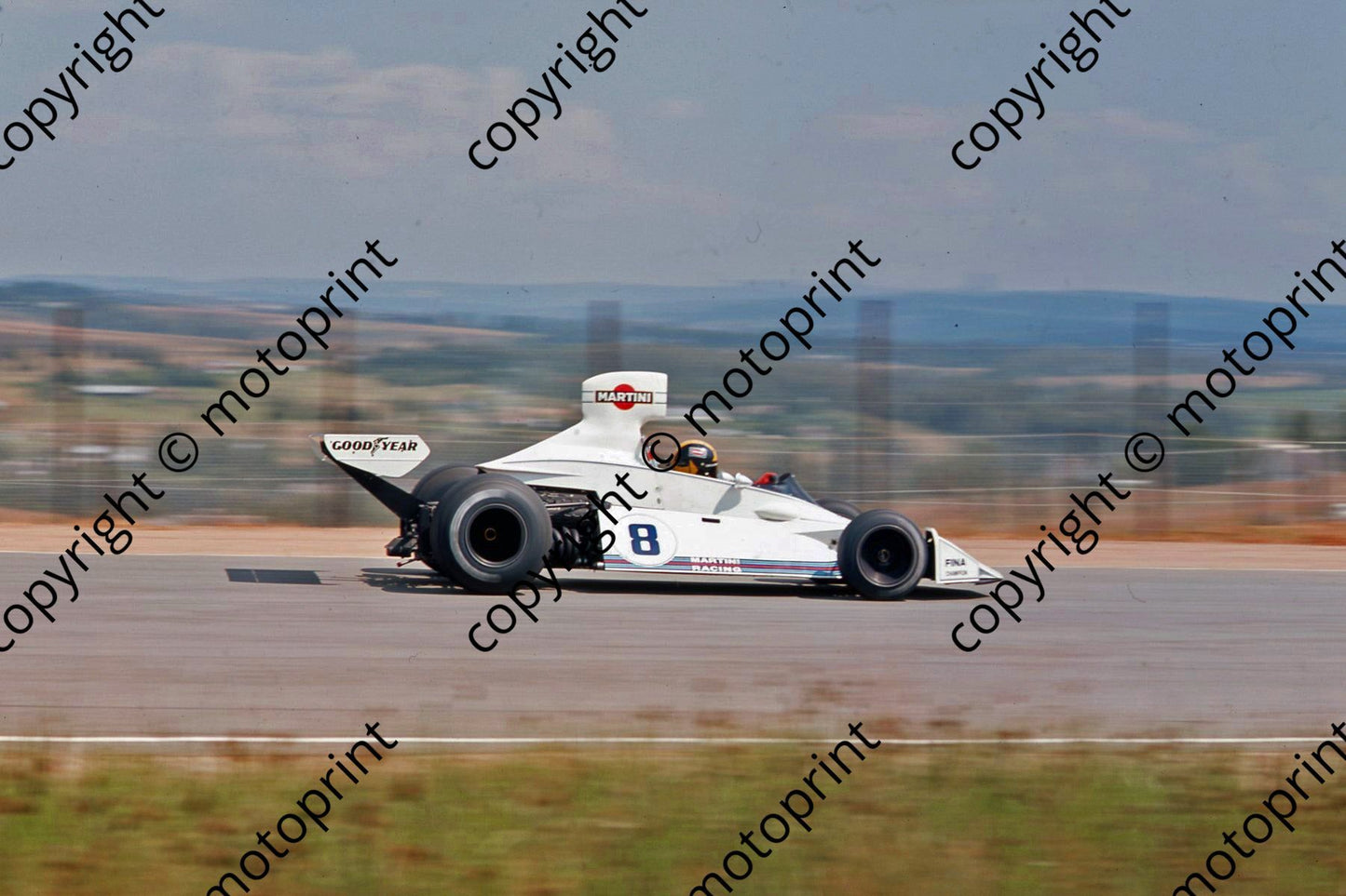 1975 SA GP 8 Pace Brabham BT44B-2 (Permission Malcolm Sampson Motorsport Photography)    309