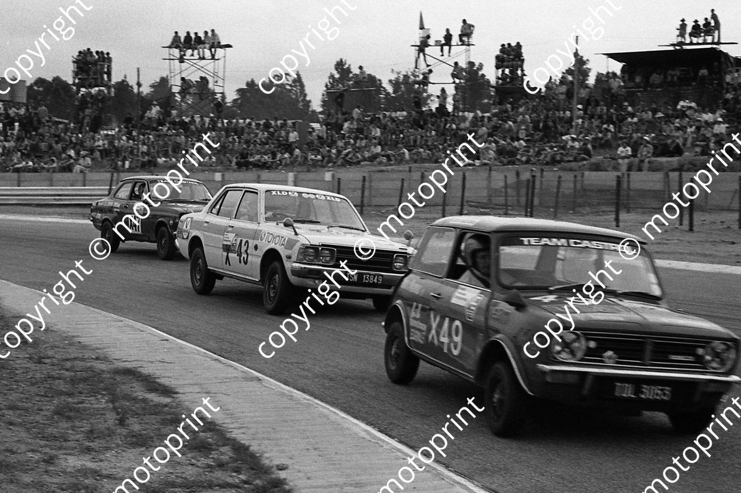 1975 SA GP SL X 49 Farmer Mini GTS 43 Verolini Toyota 2000 GSC 47 Huysamen Escort (courtesy Roger Swan) 095