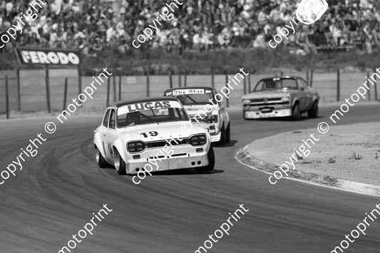 1975 Star prod B19 Escort B Cook (Malcolm Sampson Motorsport Photography) 320