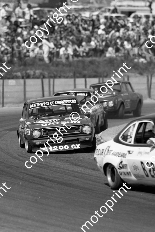 1975 Star prod C31 Datsun GX George Santana (permission Malcolm Sampson Motorsport Photography) 349