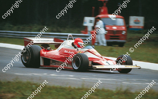1976 Italian GP (Monza) Niki Lauda Ferrari 312T2 (1)