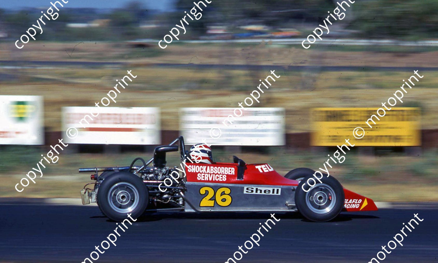 1976 Killarney Jan FF 26 Leigh Thompson Hawke DL11 (permission Malcolm Sampson Motorsport Photography) (2)