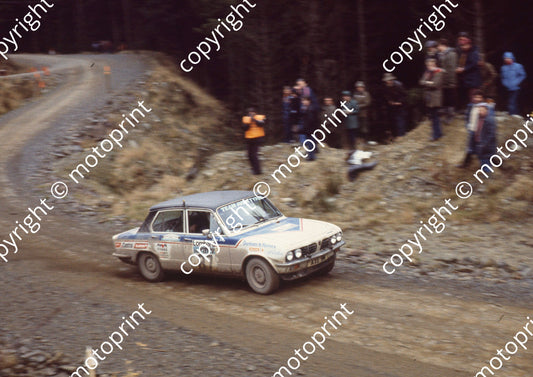1976 RAC 87 Terry Kaby, Bob Freeborough Triumph Dolomite (courtesy Roger Swan) (2)