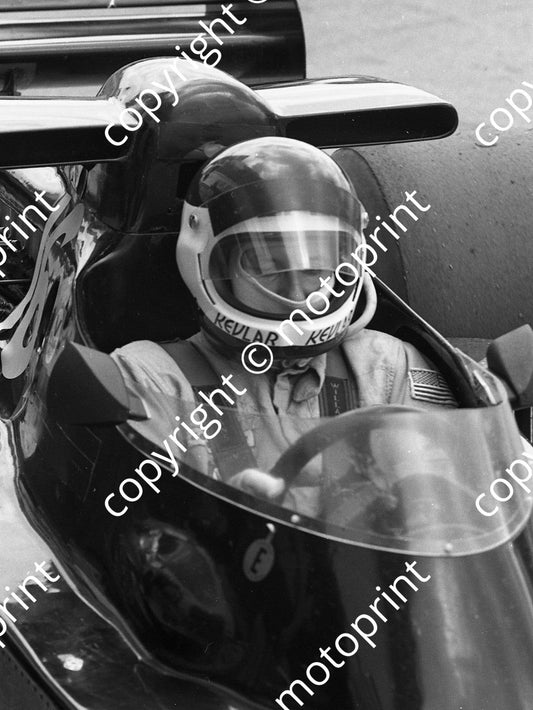 1976 SA GP Jean-Pierre Jarier (permission Malcolm Sampson Motorsport Photography) (20)