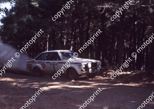 1976 Total 3 Roger Clark, Stuart Pegg Escort RS1800 (courtesy Roger Swan)  (2)