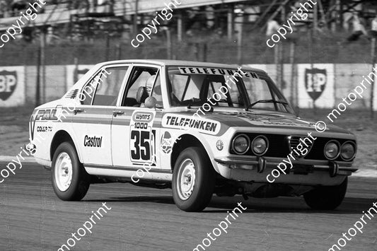 1976 Wynns 35 Alfetta Hettema Klomfass SL (permission Malcolm Sampson Motorsport Photography)(12)