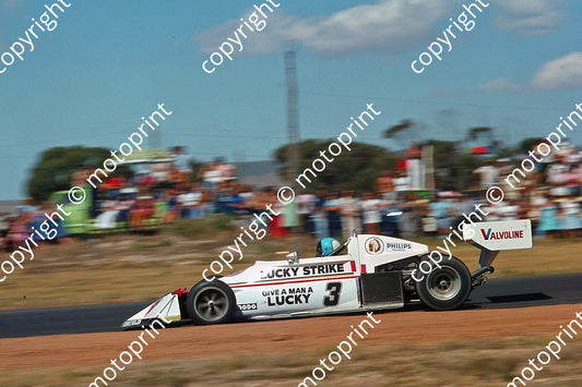 1977 FA Hesketh 3 Dave Charlton March 76B