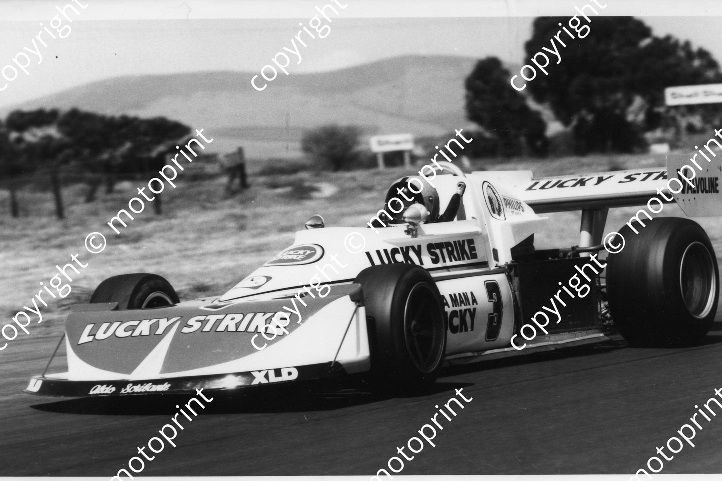 1977 FA Intnl Dave Charlton March 371