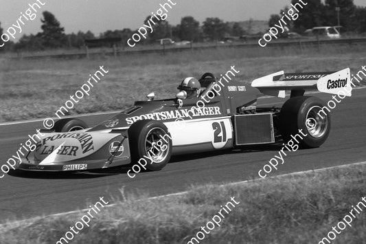 1977 FA Welkom 21 Bobby Scott March 77B(7)