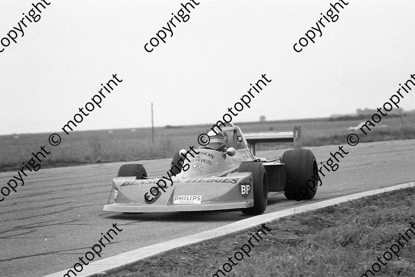 1977 FA Welkom intnl 5 Nols Nieman Wheatcroft March nose 242