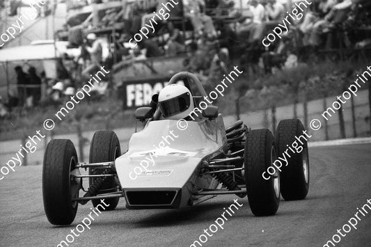 1977 FF Kya 16 Barry Neunborn Hawke DL11 (1)