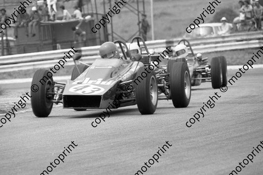 1977 FF Kya 43 Mel Lahner Lotus 61(11)