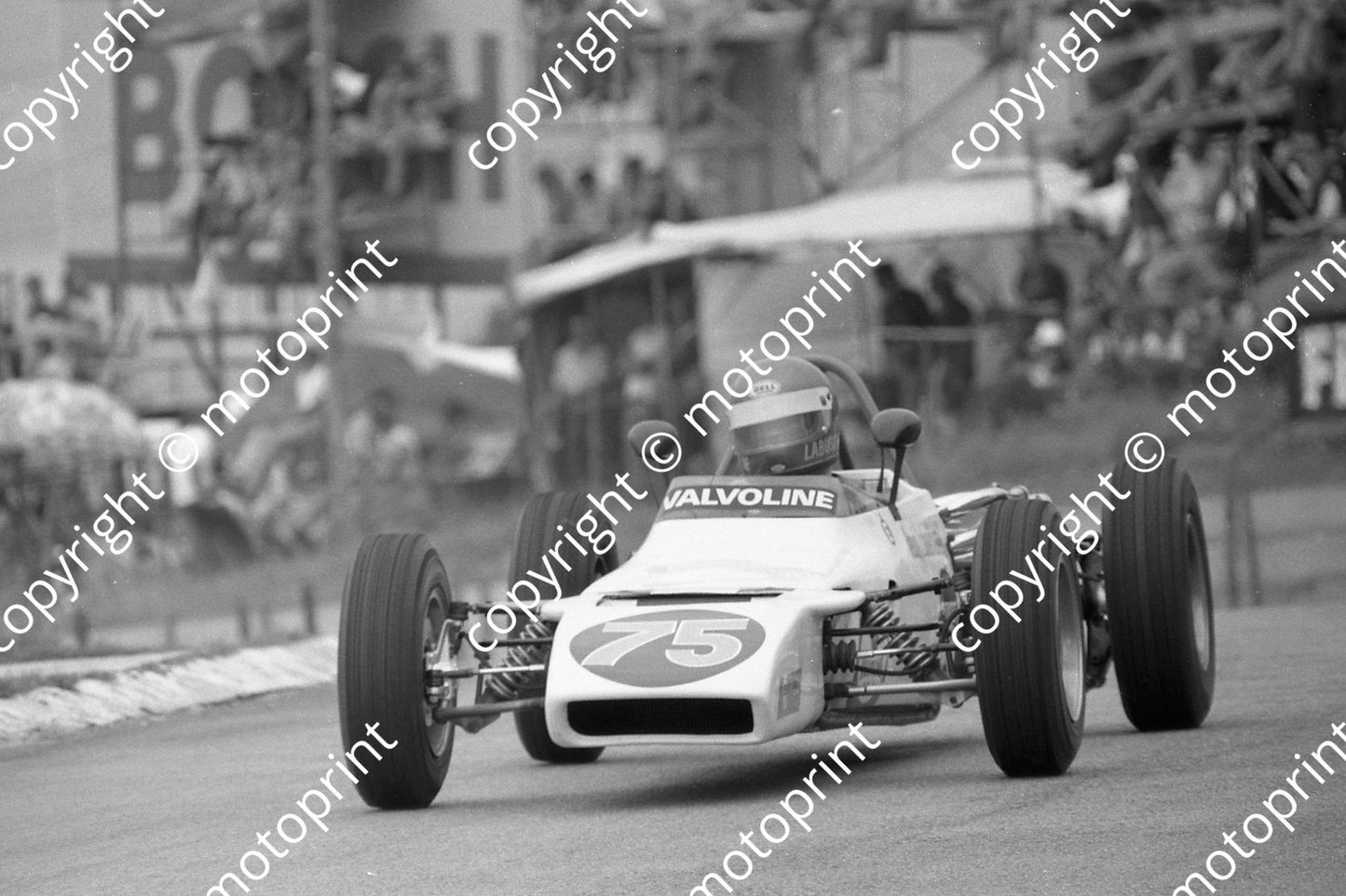 1977 FF Kya 75 Hennie Labuschagne Palliser (2)