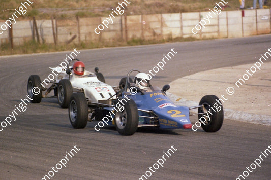 1977 Kya FF 2 Mike Hoffman Hawke 11 Mike White Merlyn Mk25 (permission Malcolm Sampson Motorsport Photography) 974