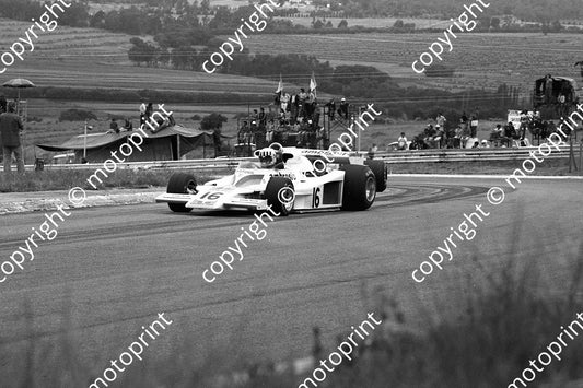 1977 SA GP 16 Tom Pryce Shadow DN8  (permission Malcolm Sampson Motorsport Photography)(3)