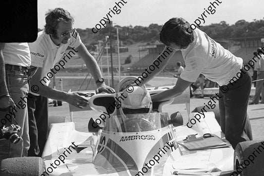 1977 SA GP 17 Renzo Zorzi Shadow DN8 (permission Malcolm Sampson Motorsport Photography) (7)