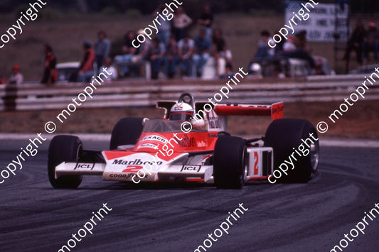1977 SA GP 2 Mass McLaren (permission Malcolm Sampson Motorsport Photography) M23
