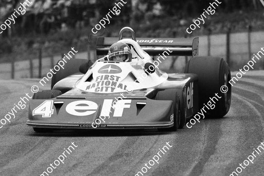 1977 SA GP 4 Patrick Depailler Tyrrell P34 (permission Malcolm Sampson Motorsport Photography) (23)