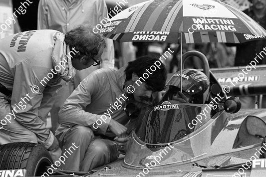1977 SA GP 8 rain practice Gordon Murray and Carlos Pace (permission Malcolm Sampson Motorsport Photography) (1)