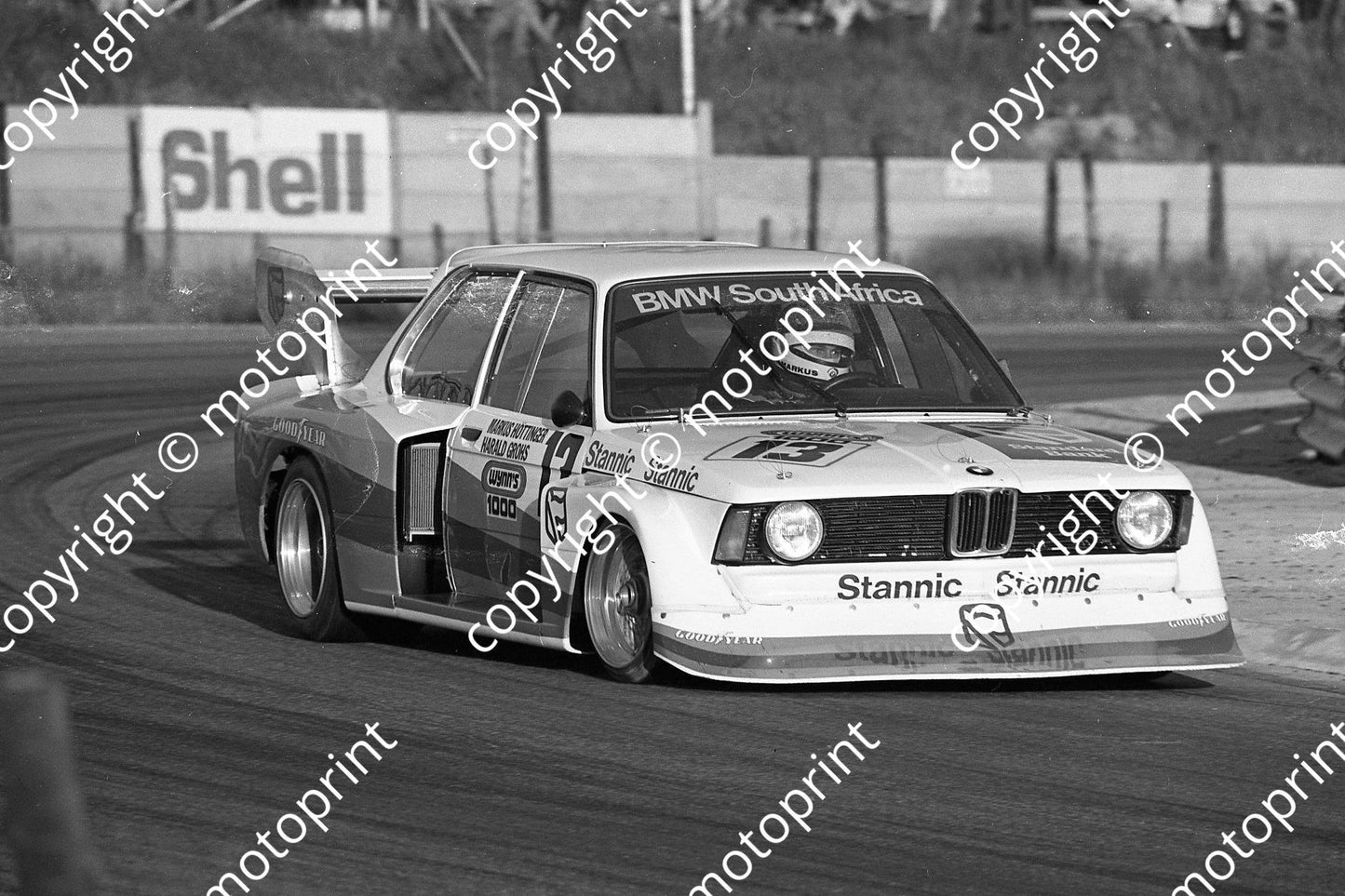 1977 Wynns 13 Markus Hottinger Harald Grohs BMW 320 (Permission Malcolm Sampson Motorsport Photography) (1)