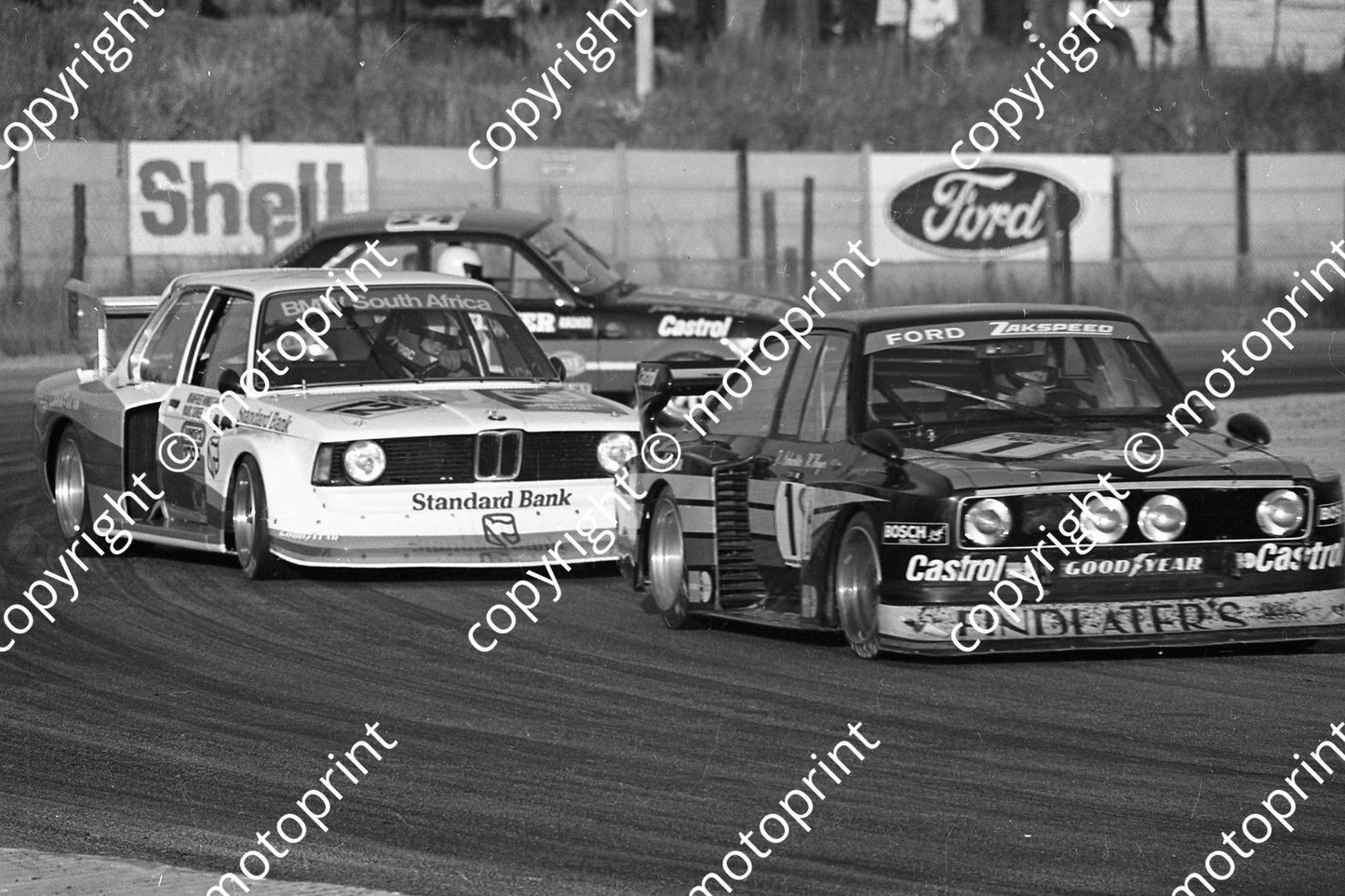 1977 Wynns 24 spinning Escort R Jute B Flowers 1 Escort H Heyer J Scheckter 12 BMW 320 Surer M Winkelhock  (Permission Malcolm Sampson Motorsport Photography)