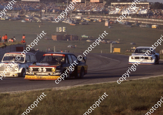 1977 Wynns 2 Hahne Hezemans 28 Terlouw Samuel Mini 13 Grohs Hottinger BMW (courtesy Roger Swan) (32)