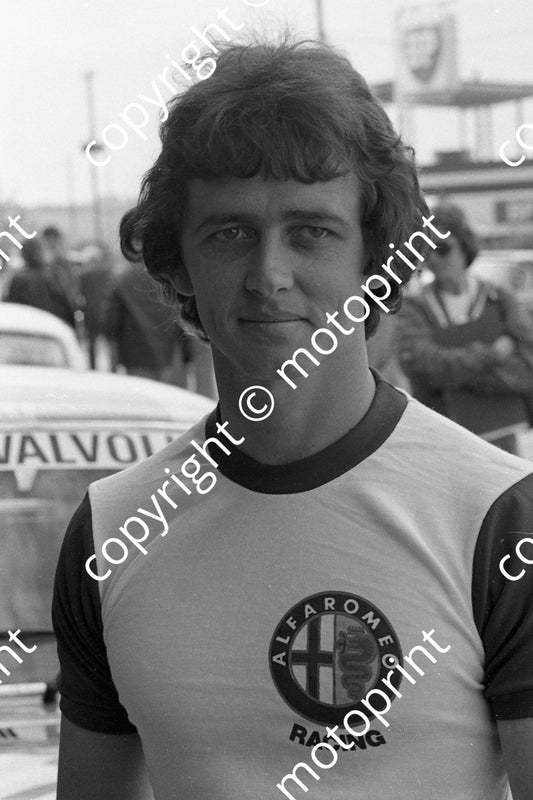 1977 Wynns 8 Bobby Scott Alfetta 2000GTV (Permission Malcolm Sampson Motorsport Photography)  (6)