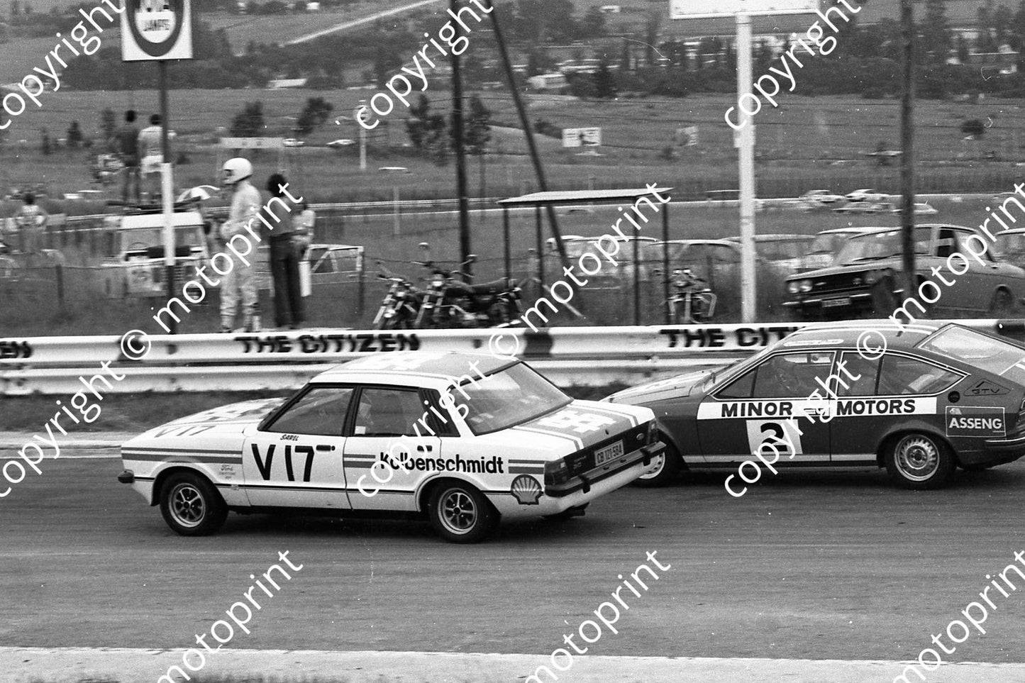 1978 Gp 1 Kya V17 S vd Merwe Cortina_ 2 T Dunn Alfetta GTV  (permission Malcolm Sampson Motorsport Photography) (3)