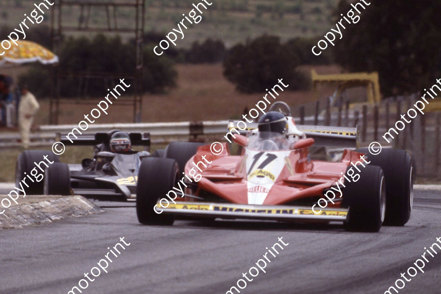 1978 SA GP 11 Carlos Reutemann Ferrari 312T3...Rebaque Lotus 78 (courtesy Malcolm Sampson Motor Sport Photography) 927