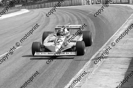 1978 SA GP 12 Gilles Villeneuve Ferrari 312T3-032 (courtesy Malcolm Sampson Motor Sport Photography) (3)