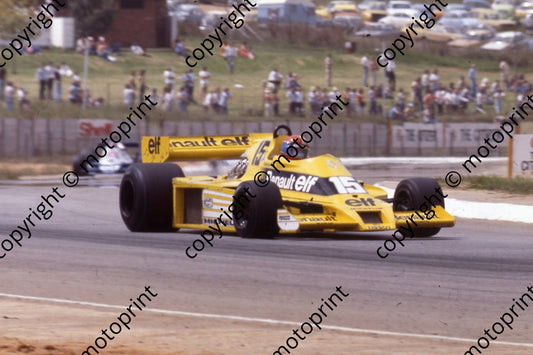 1978 SA GP 15 Jean-Pierre Jabouille Renault RS01 (courtesy Malcolm Sampson Motor Sport Photography)  (2)