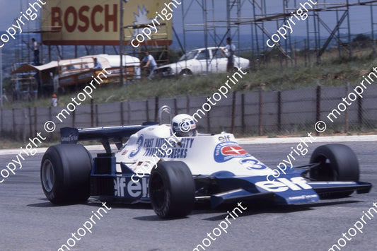 1978 SA GP 3 Didier Pironi Tyrrell 008-2 (courtesy Malcolm Sampson Motor Sport Photography) (2)