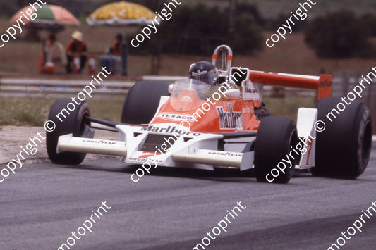 1978 SA GP 7 James HUnt Mclaren M26 (courtesy Malcolm Sampson Motor Sport Photography)