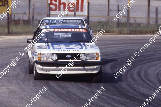 1978 SA GP  Gp1 V17 Sarel van der Merwe Cortina  (2)