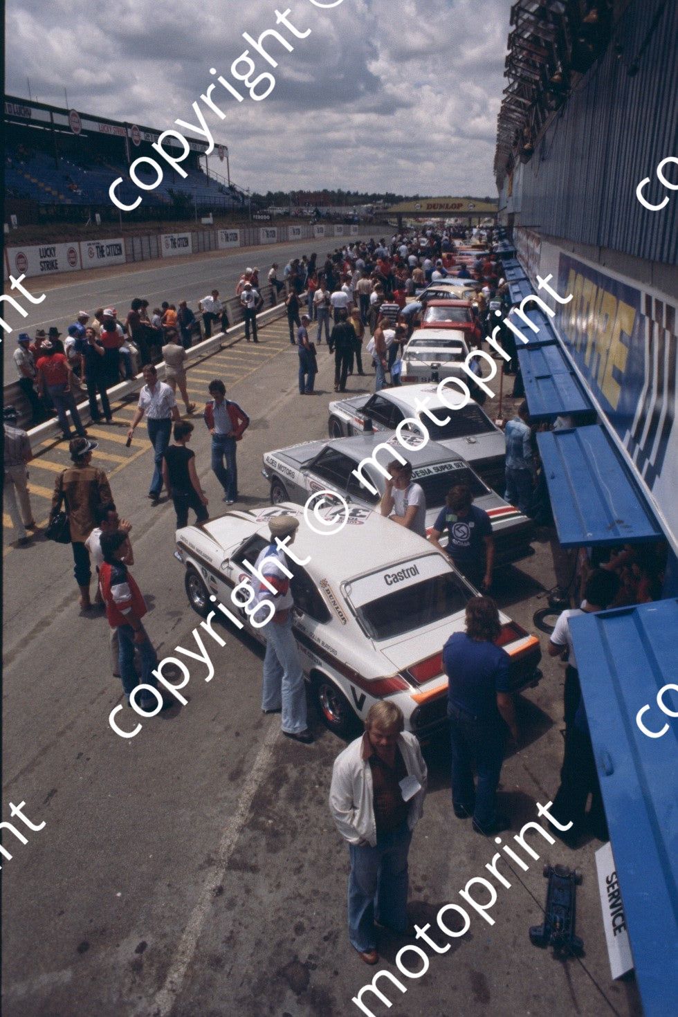 1978 Wynns 37 Tony Dron, Colin Burford Capella RS 39 John Gibb, Len Booysen Capella RS(courtesy Roger Swan)  (121)
