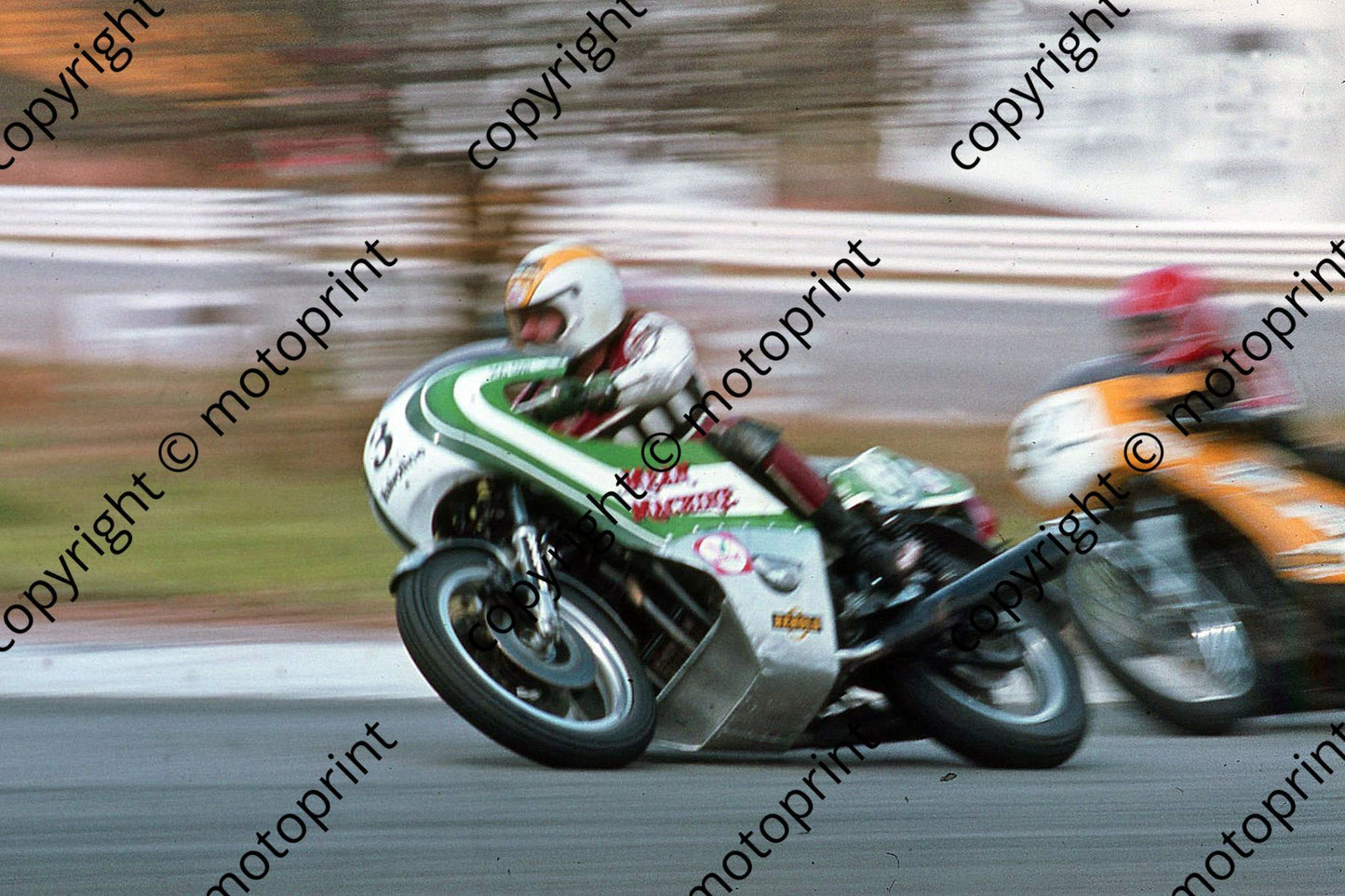1979 Kya MC 3 Rod Gray Kawasaki artistic blur (permission Roger Swan) (8)