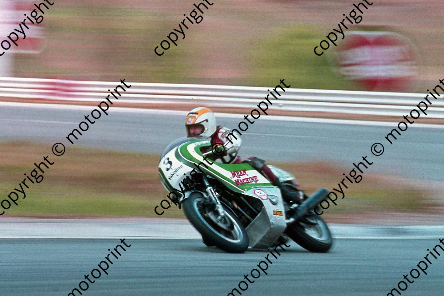 1979 Kya mc 3 Rod Gray Kawasaki artistic blur (permission Roger Swan)