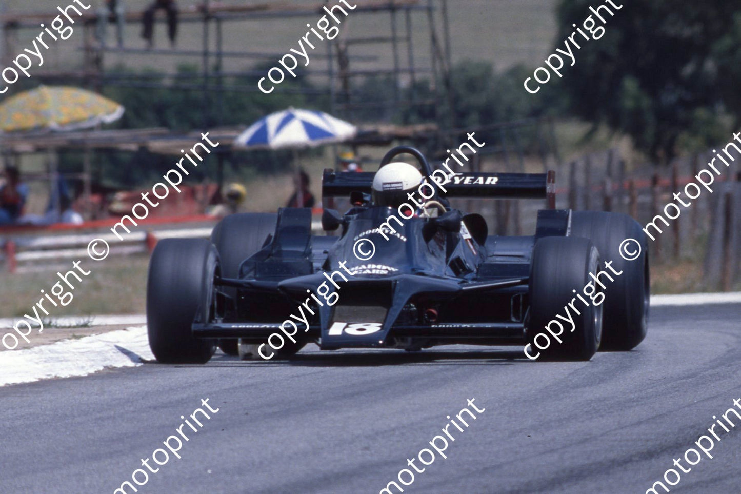 1979 SA GP 18 Elio de Angelis Shadow DN9-3B  (courtesy Roger Swan)