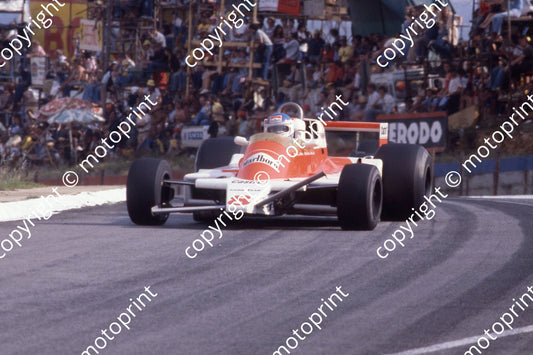 1979 SA GP 8 Patrick Tambay McLaren M28-1 note bent wings (courtesy Roger Swan) 508 (1)