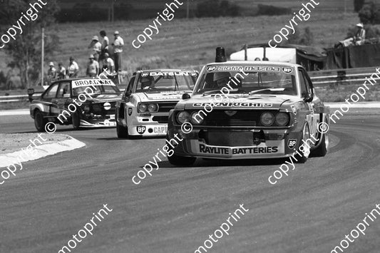 1979 Wynns 12 Mazda Capella Paddy Driver Errol  Shearsby_ Datsun J SSS B Cook H vd Linde (permission Malcolm Sampson Motor Sport Photography) (22)