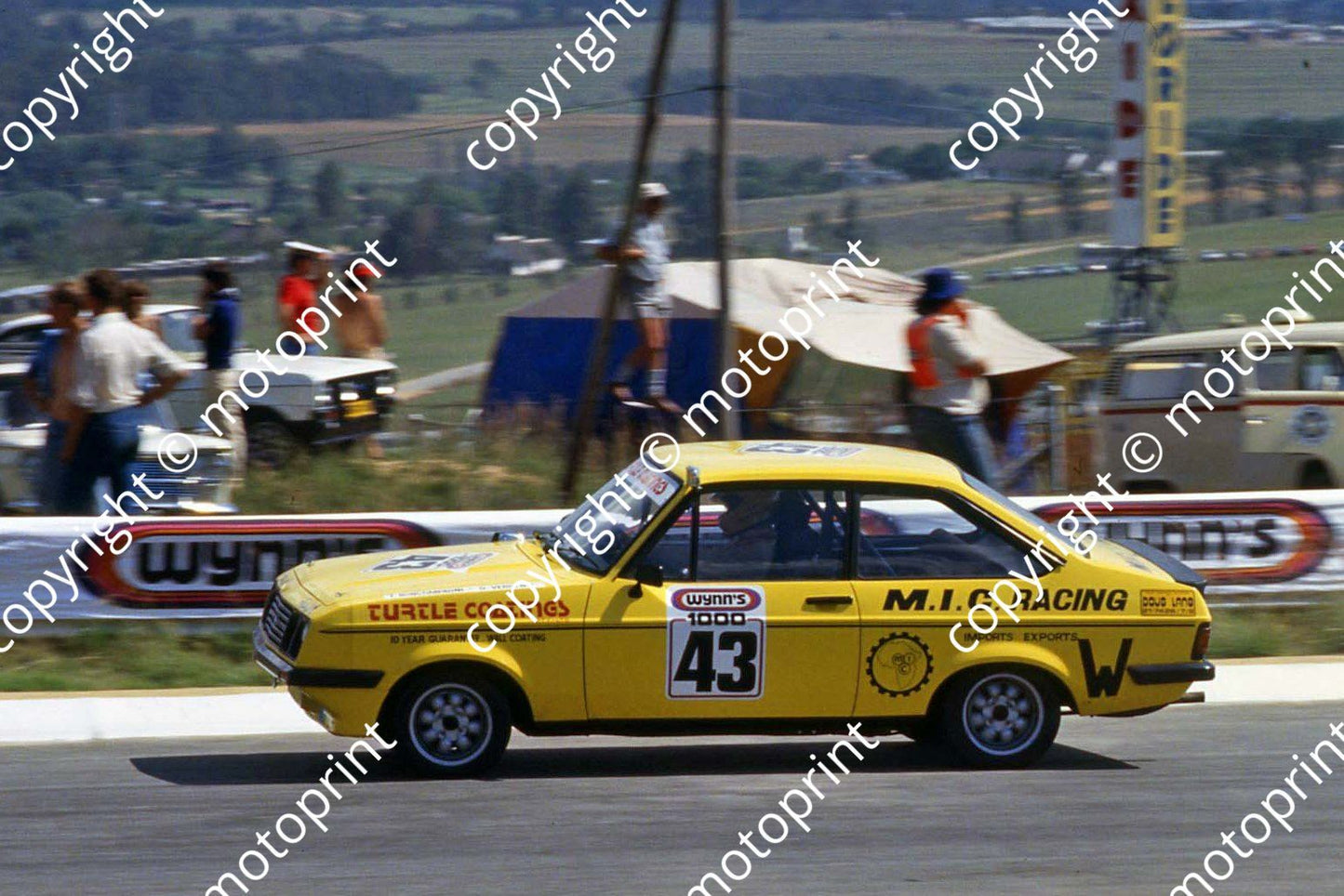 1979 Wynns 43 Escort Giuliano Verolini, Tony Boncompagni (courtesy Roger Swan) (2)