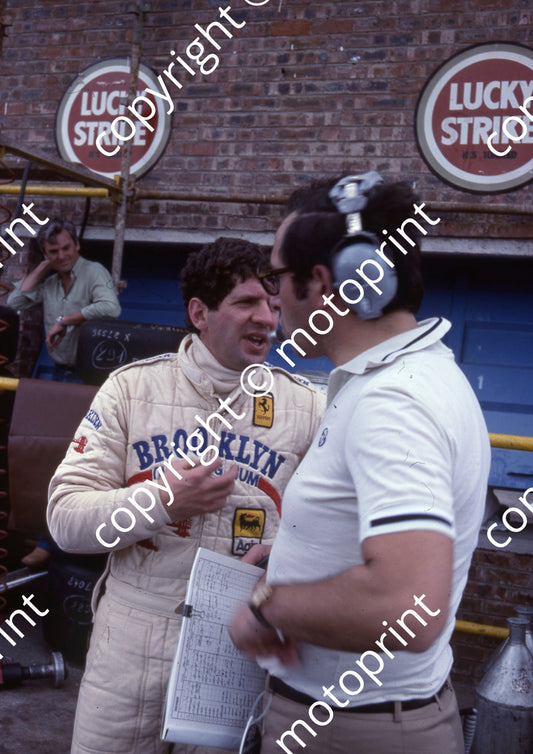 1980 SA GP 1 Jody Scheckter, Mauro Forghieri (A4 scan) (permission Malcolm Sampson Motorsport Photography) (4)
