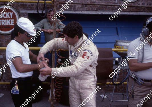 1980 SA GP 1 Jody Scheckter mending shoe part 2 (A4 scan) (permission Malcolm Sampson Motorsport Photography) (2)