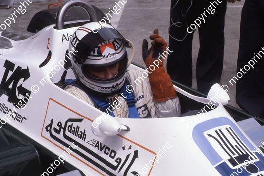 1980 SA GP 27 Alan Jones Williams FW07 ready to go (permission Malcolm Sampson Motorsport Photography)(54)