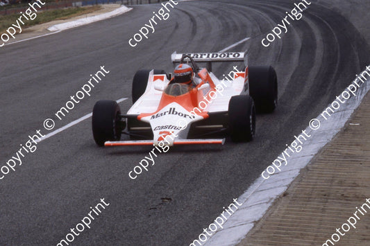 1980 SA GP 7 John Watson McLaren M29-1b (permission Malcolm Sampson Motorsport Photography) (13)