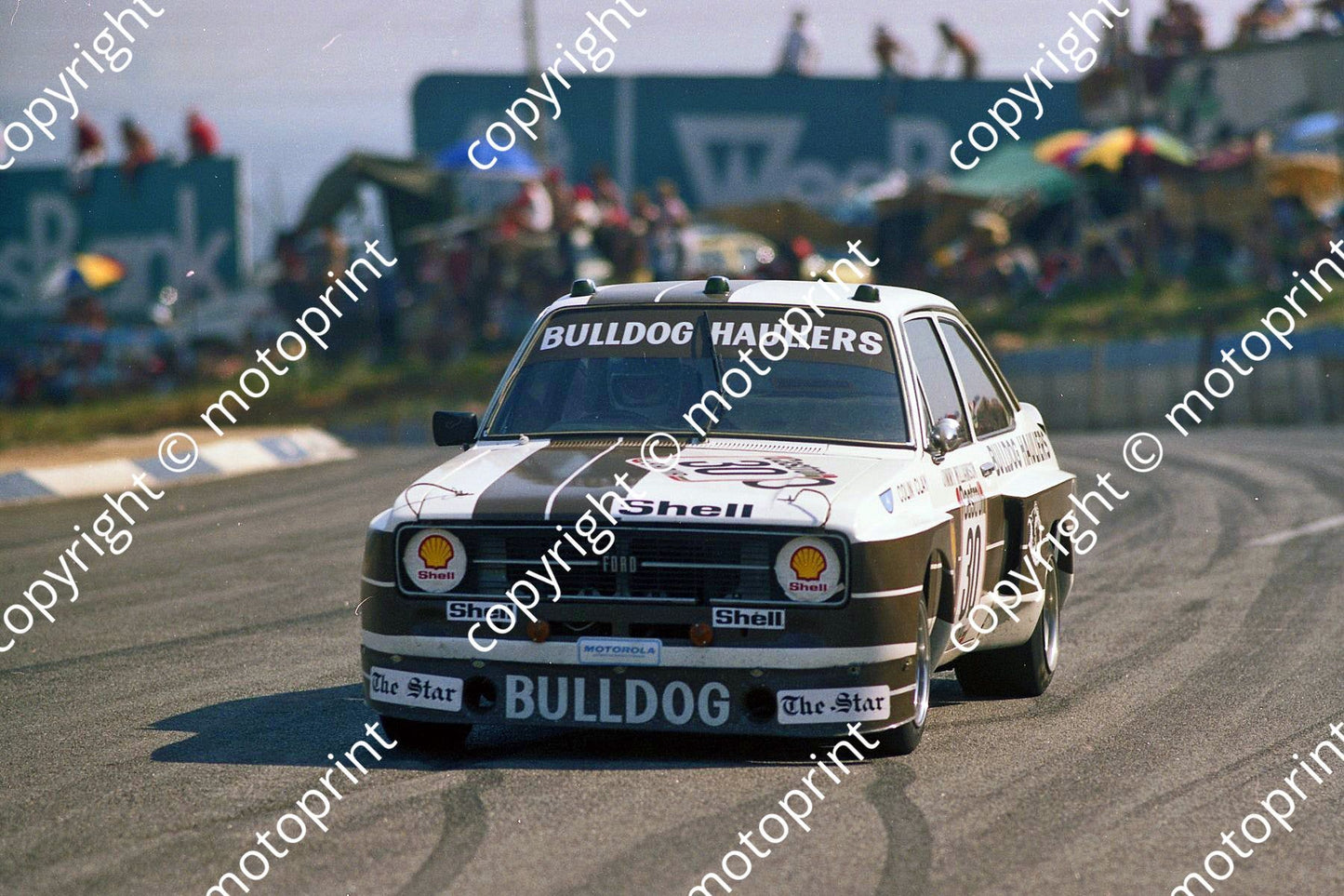 1981 9 hr 30 Escort  C Clay J Williamson (courtesy Malcolm Sampson Motorsport Photography) (43)