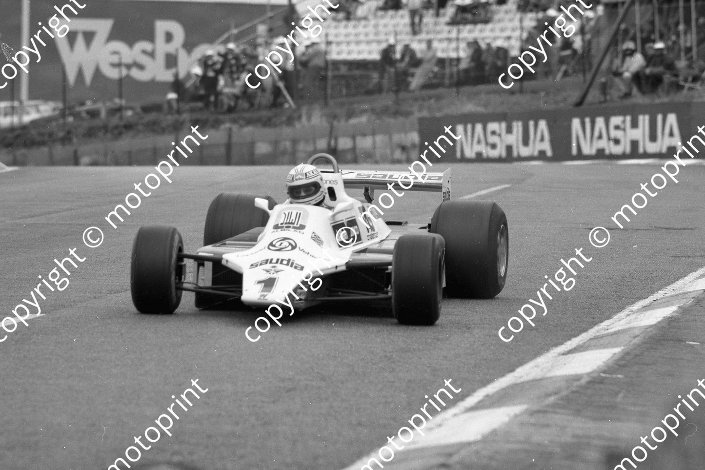 1981 SA GP 1 Alan Jones Williams FW07B (permission Malcolm Sampson Motorsport photography) (4)