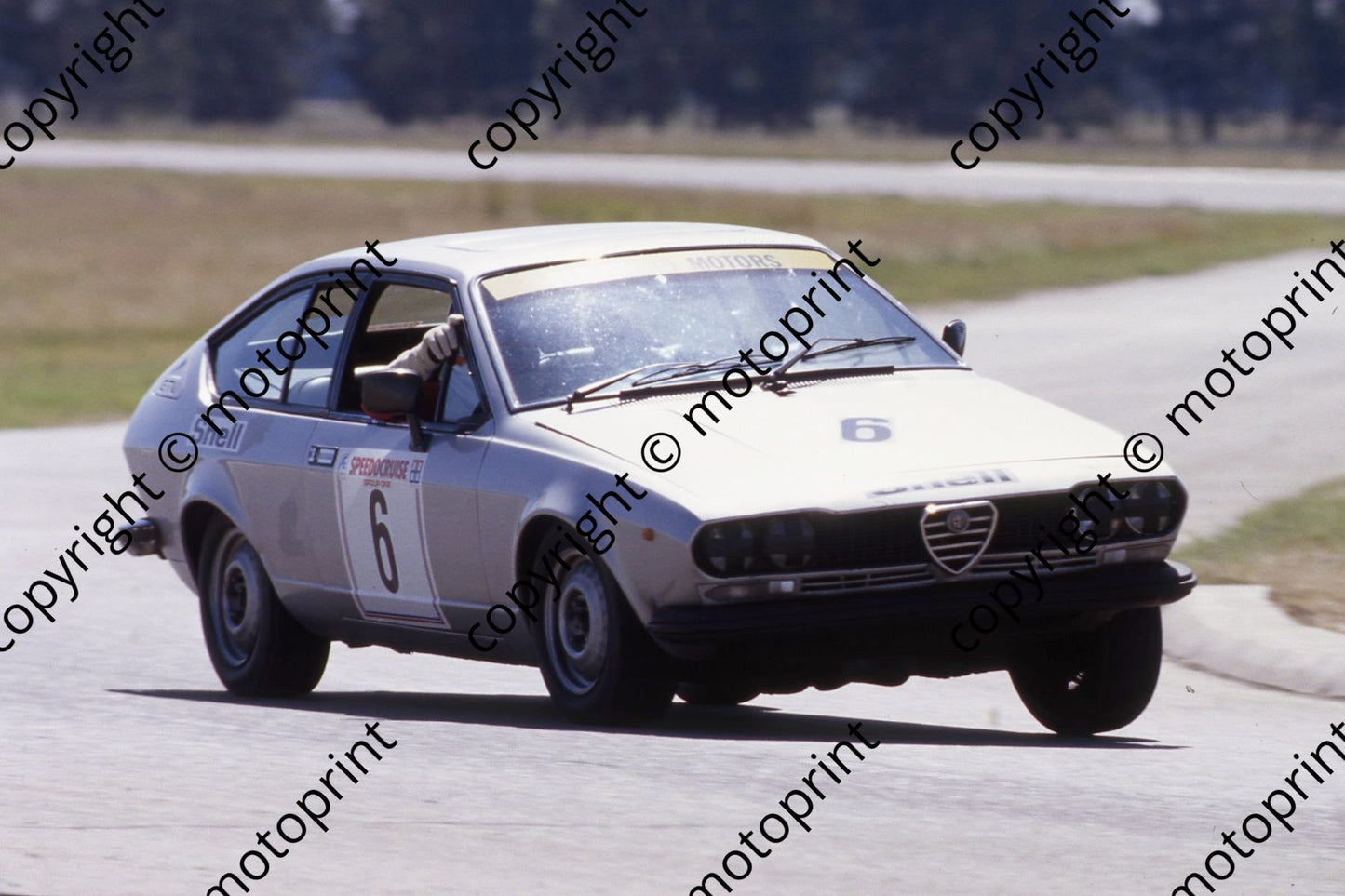 1981 Welkom Feb Gp 1 U6 Abel D_Oliveira Alfa 2000 GTV (courtesy Roger Swan)